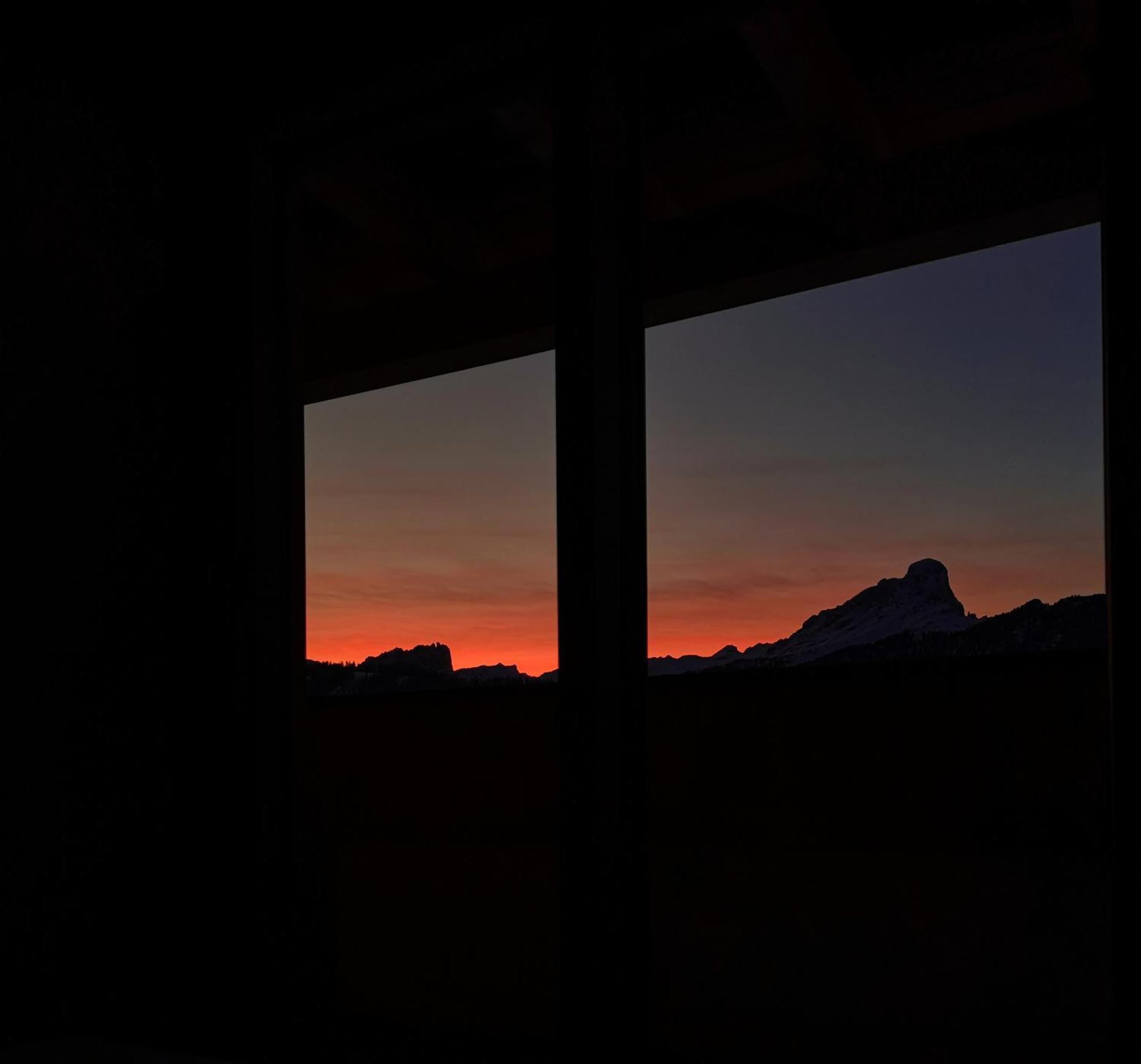 Chalet Soredlin Wengen Zimmer foto